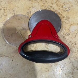 Pizza cutter new never used